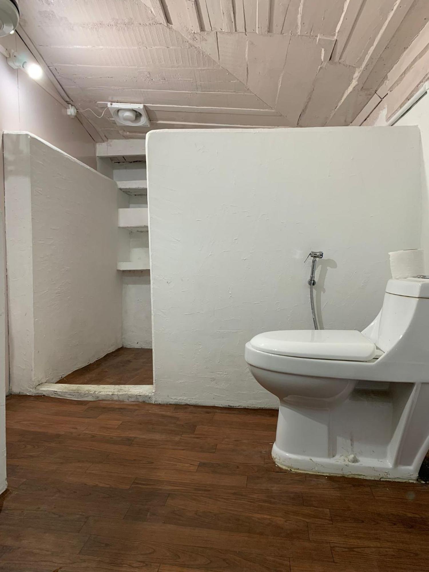 The Nook, Sainj 호스텔 외부 사진